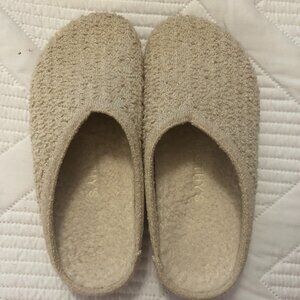 Rothy clogs